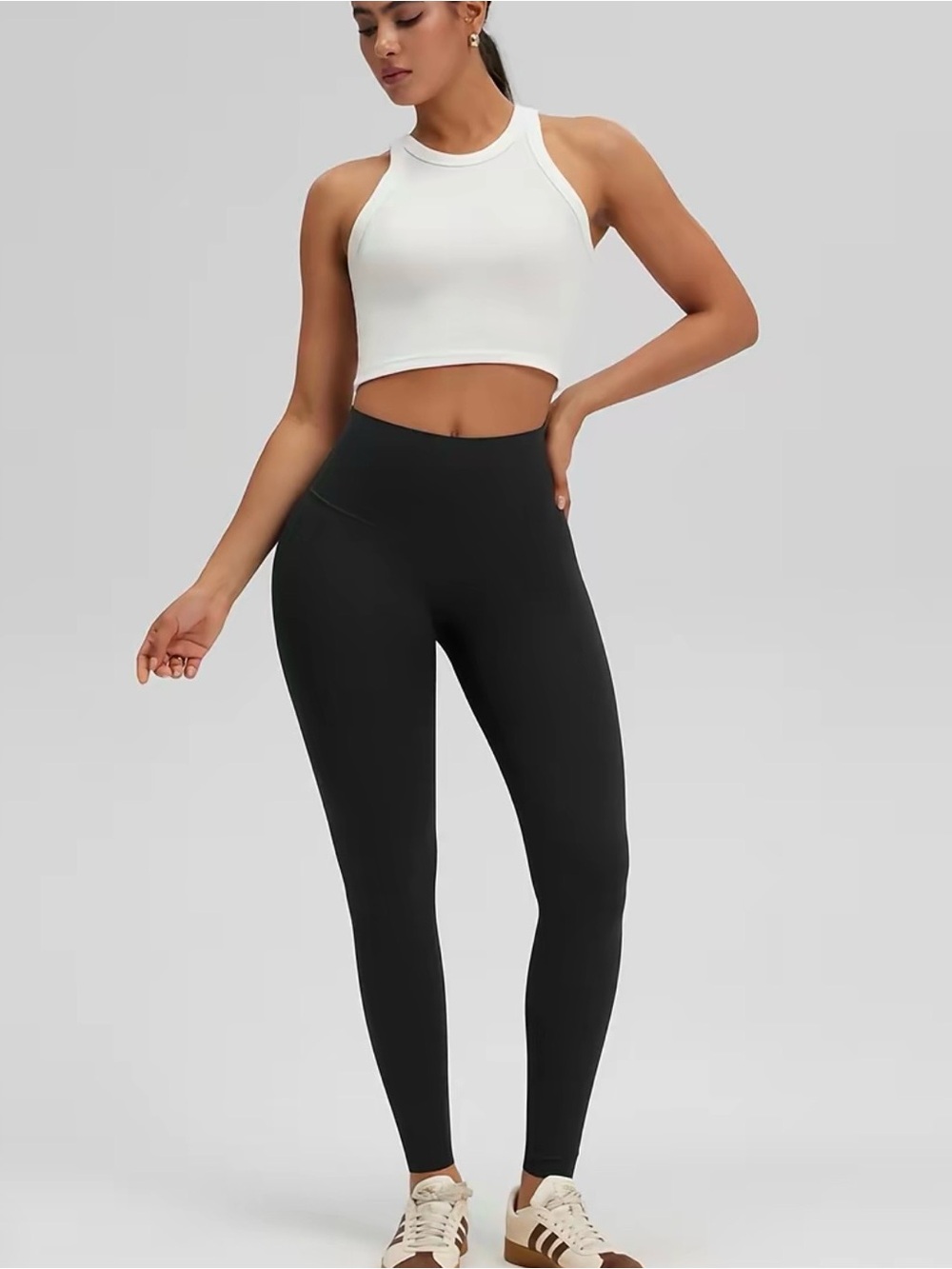 OQQ High Waist Seamless Butt Lifting Yoga Leggings Black Small